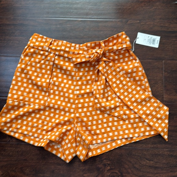 A New Day Square Print Shorts - Picture 6 of 8